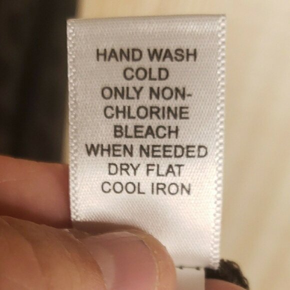 Banana Republic Leopard Print Long Sleeve Tunic - Picture 6 of 6